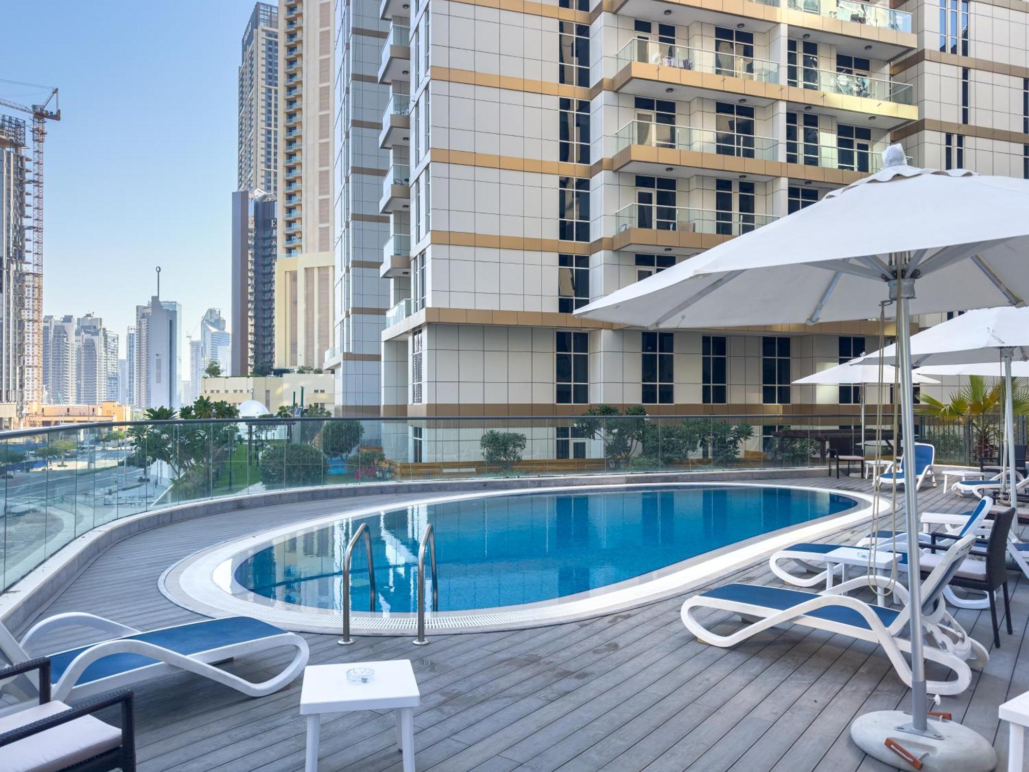 Apartment Escape 24 - Luxury Dunya Tower Downtown Near Mall Dubai