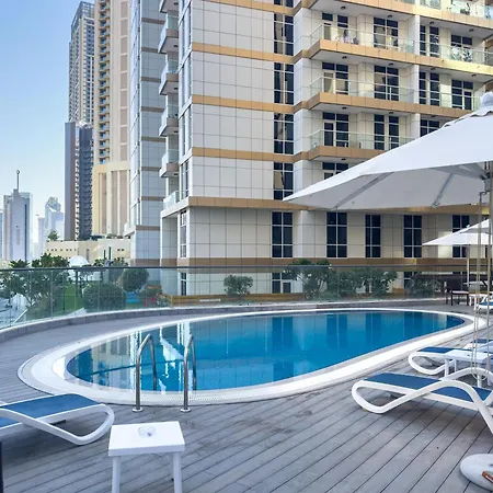 Escape 24 - Luxury Apartment Dunya Tower Downtown Dubai Near Dubai Mall Exterior photo