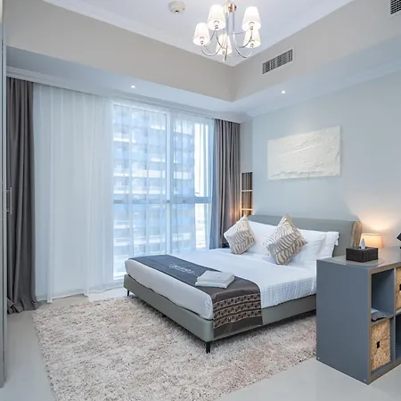 Escape 24 - Luxury Apartment Dunya Tower Downtown Dubai Near Dubai Mall Exterior photo