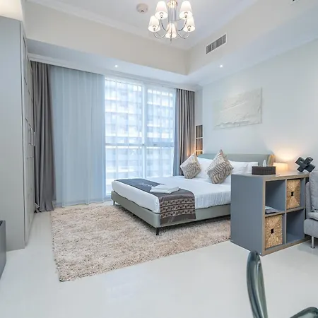 Escape 24 - Luxury Apartment Dunya Tower Downtown Dubai Near Dubai Mall Exterior photo
