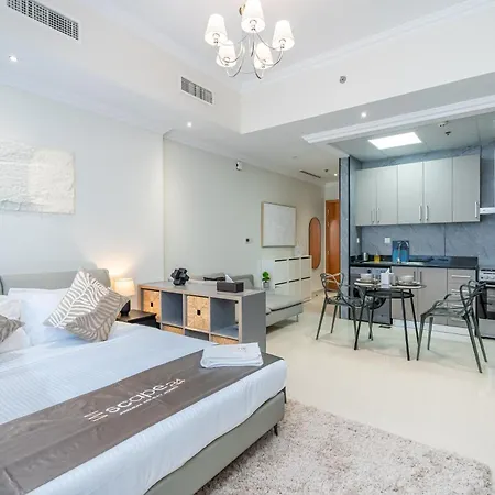 Escape 24 - Luxury Apartment Dunya Tower Downtown Dubai Near Dubai Mall Exterior photo